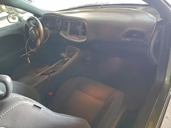 2C3CDZAG8JH318063 2018 DODGE CHALLENGER - Image 8