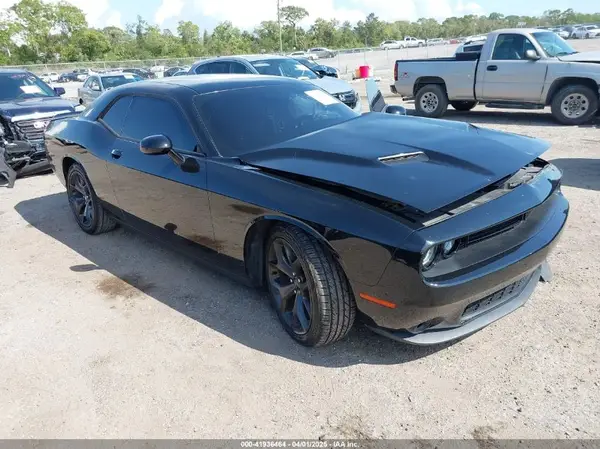 2C3CDZAG8JH339348 2018 DODGE CHALLENGER - Image 1