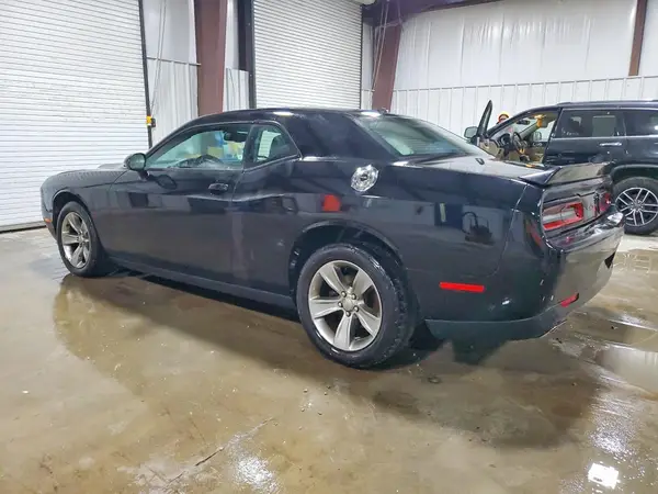 2C3CDZAG8KH534660 2019 DODGE CHALLENGER - Image 2