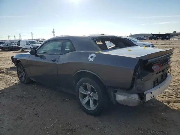 2C3CDZAG8KH557467 2019 DODGE CHALLENGER - Image 2