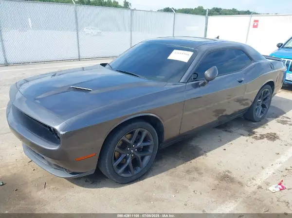 2C3CDZAG8KH605260 2019 DODGE CHALLENGER - Image 2