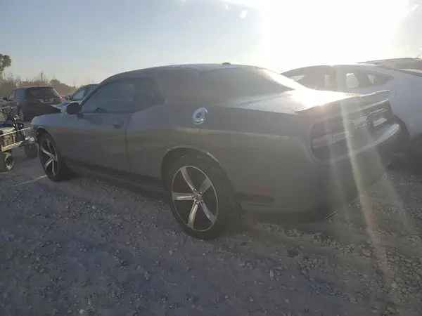 2C3CDZAG8KH623239 2019 DODGE CHALLENGER - Image 2