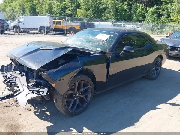 2C3CDZAG8KH632927 2019 DODGE CHALLENGER - Image 2