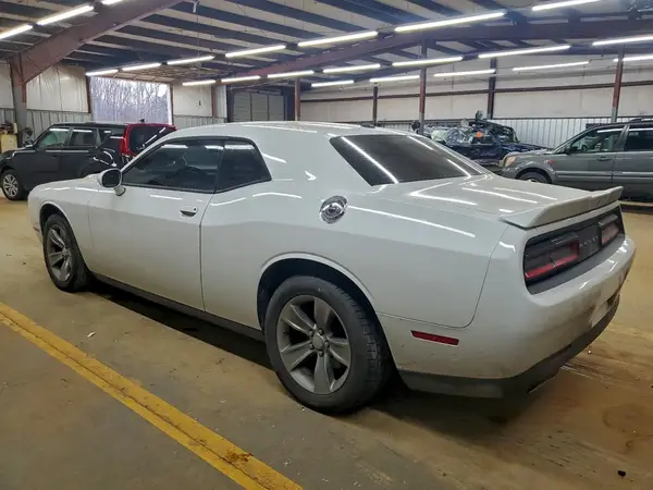 2C3CDZAG8KH642048 2019 DODGE CHALLENGER - Image 2