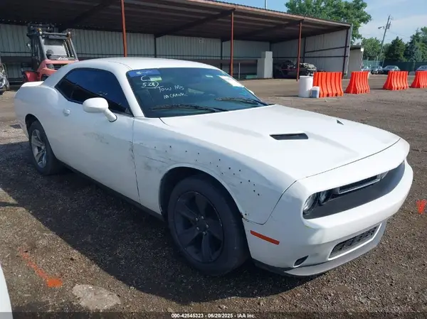 2C3CDZAG8KH677561 2019 DODGE CHALLENGER - Image 1
