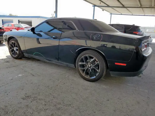 2C3CDZAG8KH699821 2019 DODGE CHALLENGER - Image 2
