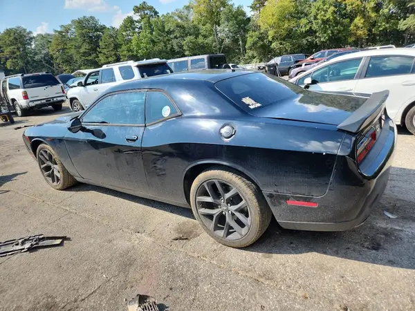 2C3CDZAG8KH739508 2019 DODGE CHALLENGER - Image 2