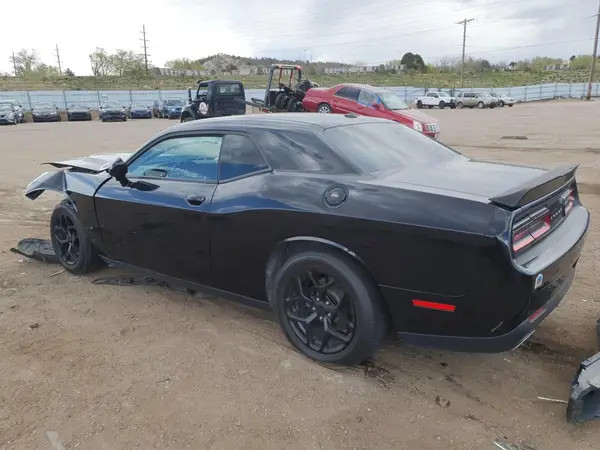 2C3CDZAG8KH744658 2019 DODGE CHALLENGER - Image 2