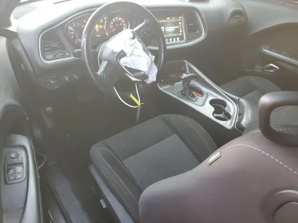 2C3CDZAG8KH752050 2019 DODGE CHALLENGER - Image 8