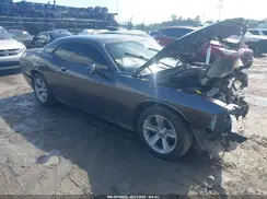 2C3CDZAG8KH752288 2019 DODGE CHALLENGER