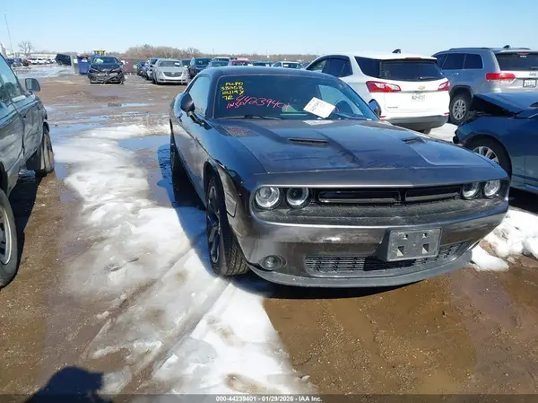 2C3CDZAG8LH109747 2020 DODGE CHALLENGER - Image 1