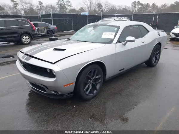 2C3CDZAG8LH148659 2020 DODGE CHALLENGER - Image 2