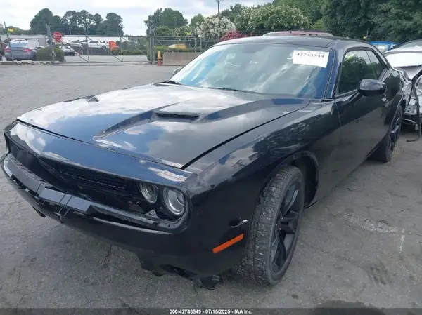 2C3CDZAG8LH210691 2020 DODGE CHALLENGER - Image 2