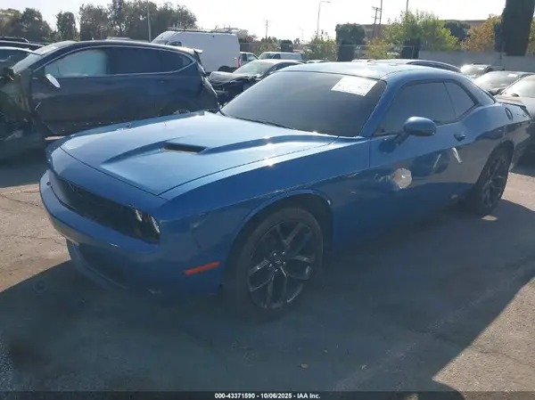 2C3CDZAG8LH215289 2020 DODGE CHALLENGER - Image 2