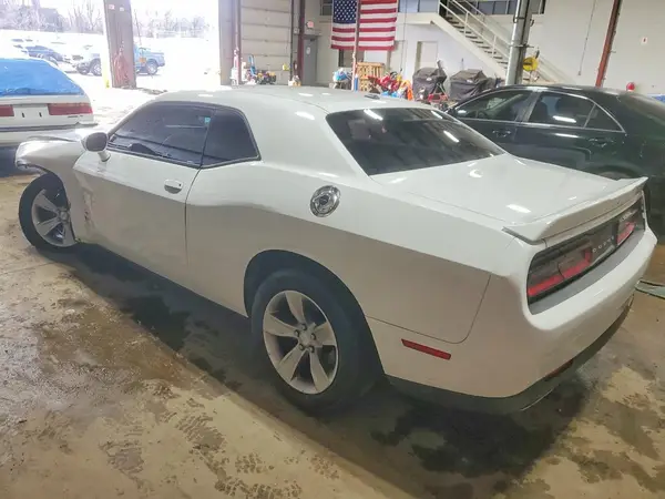 2C3CDZAG8MH538730 2021 DODGE CHALLENGER - Image 2