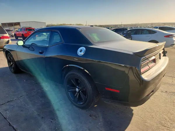 2C3CDZAG8MH538792 2021 DODGE CHALLENGER - Image 2