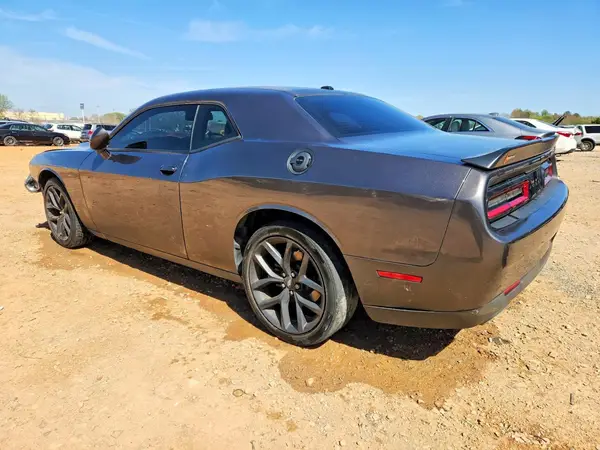2C3CDZAG8MH597342 2021 DODGE CHALLENGER - Image 2