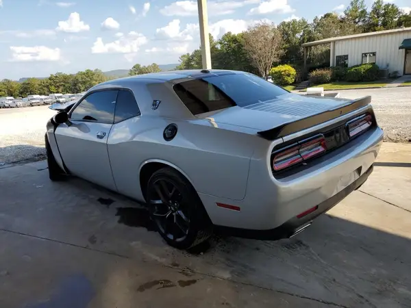 2C3CDZAG8MH676185 2021 DODGE CHALLENGER - Image 2