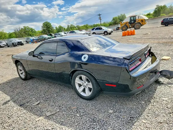 2C3CDZAG8PH526405 2023 DODGE CHALLENGER - Image 2
