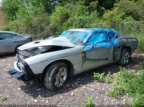 2C3CDZAG8PH573966 2023 DODGE CHALLENGER - Image 2