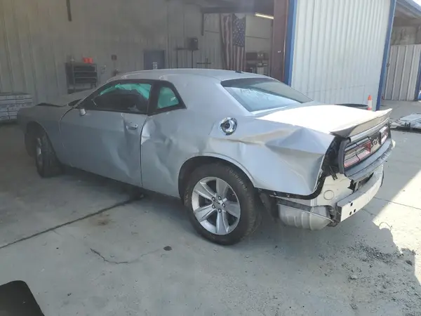 2C3CDZAG8PH581727 2023 DODGE CHALLENGER - Image 2