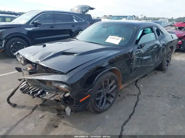 2C3CDZAG8PH600177 2023 DODGE CHALLENGER - Image 2
