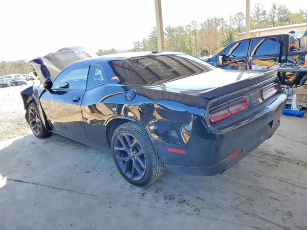 2C3CDZAG8PH693279 2023 DODGE CHALLENGER - Image 2