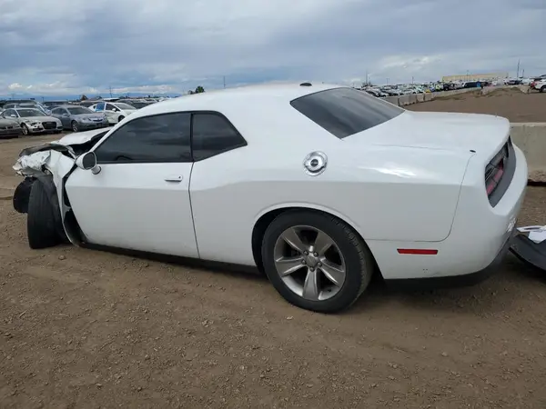 2C3CDZAG9GH100772 2016 DODGE CHALLENGER - Image 2
