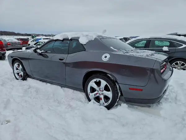 2C3CDZAG9GH113604 2016 DODGE CHALLENGER - Image 2