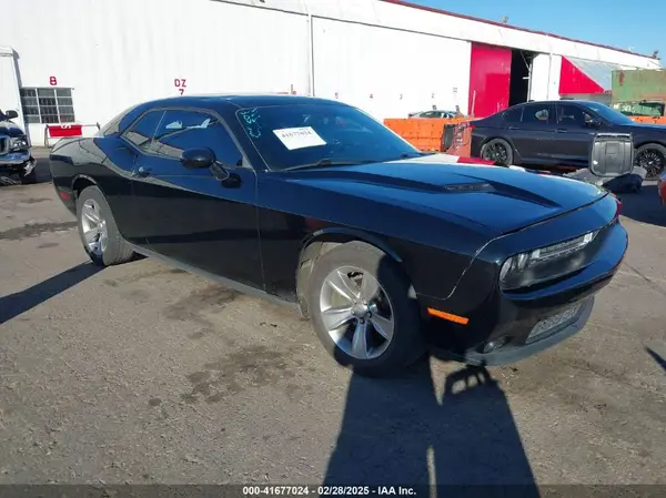 2C3CDZAG9GH117409 2016 DODGE CHALLENGER - Image 1