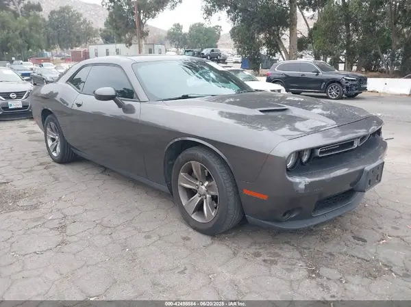 2C3CDZAG9GH129298 2016 DODGE CHALLENGER - Image 1