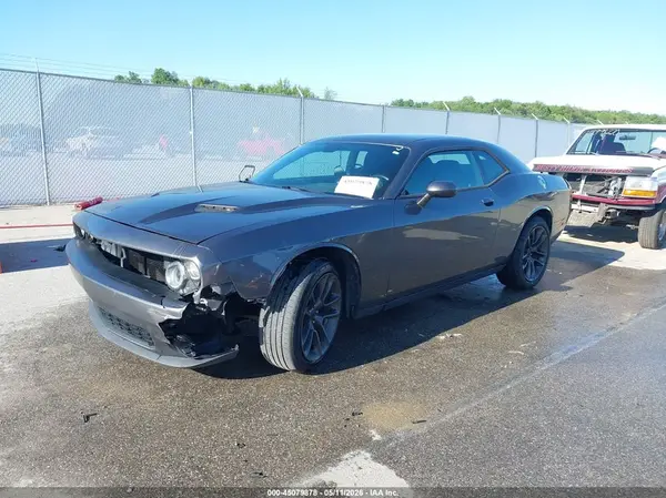 2C3CDZAG9GH131617 2016 DODGE CHALLENGER - Image 2