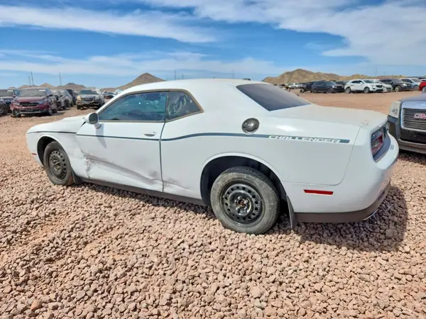 2C3CDZAG9GH145520 2016 DODGE CHALLENGER - Image 2