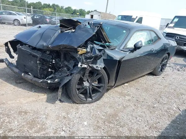 2C3CDZAG9GH172247 2016 DODGE CHALLENGER - Image 2