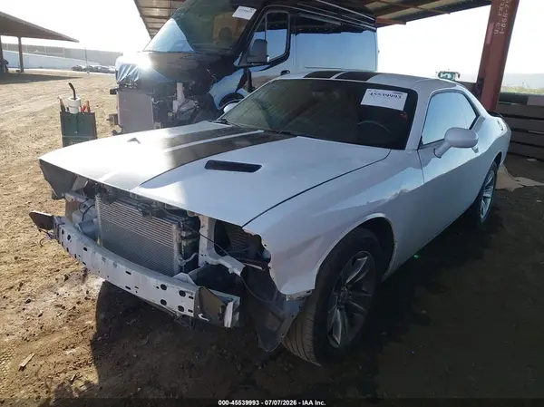 2C3CDZAG9GH176850 2016 DODGE CHALLENGER - Image 2