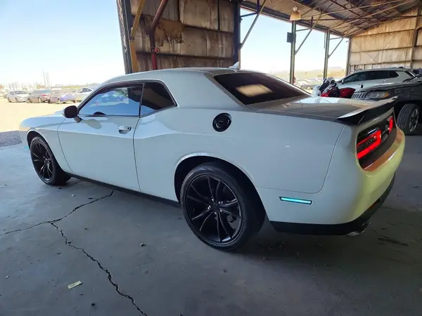 2C3CDZAG9GH202525 2016 DODGE CHALLENGER - Image 2