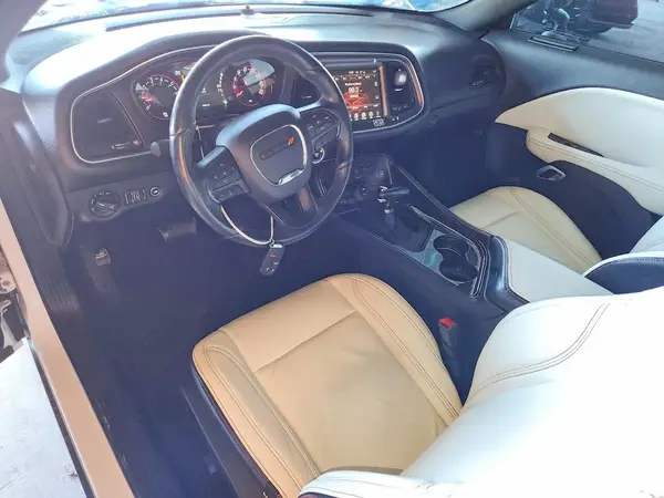 2C3CDZAG9GH202525 2016 DODGE CHALLENGER - Image 8