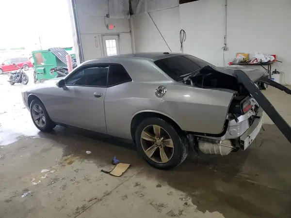 2C3CDZAG9GH209541 2016 DODGE CHALLENGER - Image 2