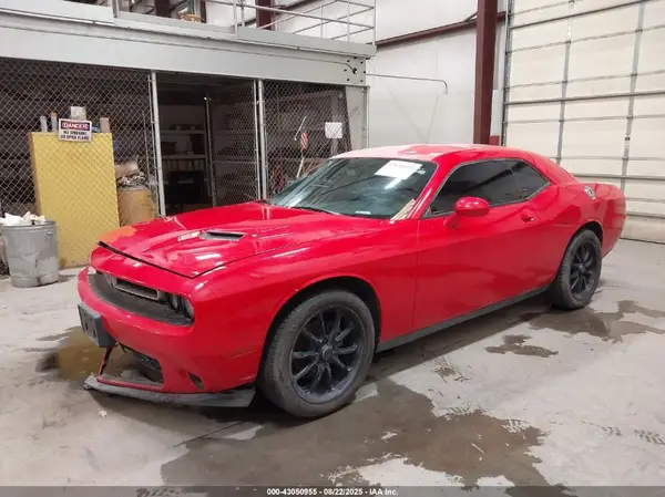 2C3CDZAG9GH263499 2016 DODGE CHALLENGER - Image 2