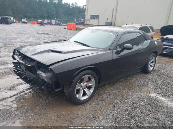 2C3CDZAG9GH309607 2016 DODGE CHALLENGER - Image 2