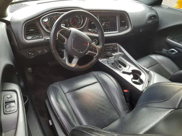 2C3CDZAG9HH501188 2017 DODGE CHALLENGER - Image 8