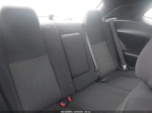 2C3CDZAG9HH540864 2017 DODGE CHALLENGER - Image 8