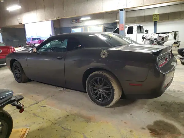 2C3CDZAG9HH547331 2017 DODGE CHALLENGER - Image 2