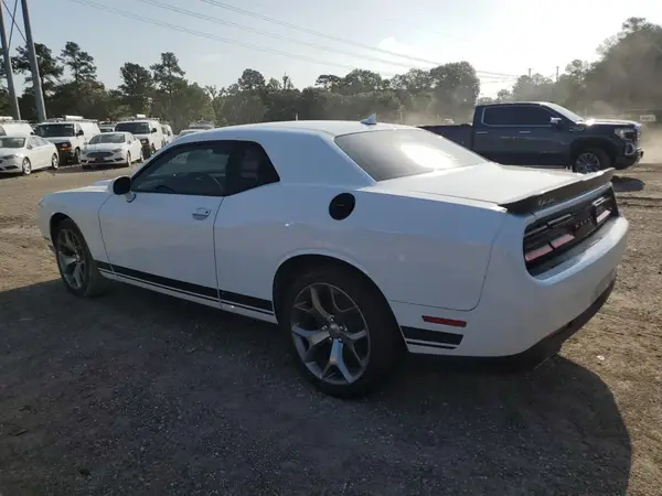 2C3CDZAG9HH555249 2017 DODGE CHALLENGER - Image 2