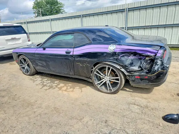 2C3CDZAG9HH561228 2017 DODGE CHALLENGER - Image 2