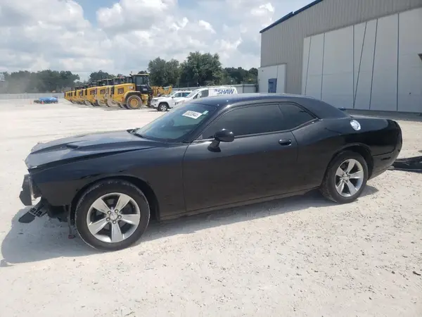 2C3CDZAG9HH561231 2017 DODGE CHALLENGER - Image 1