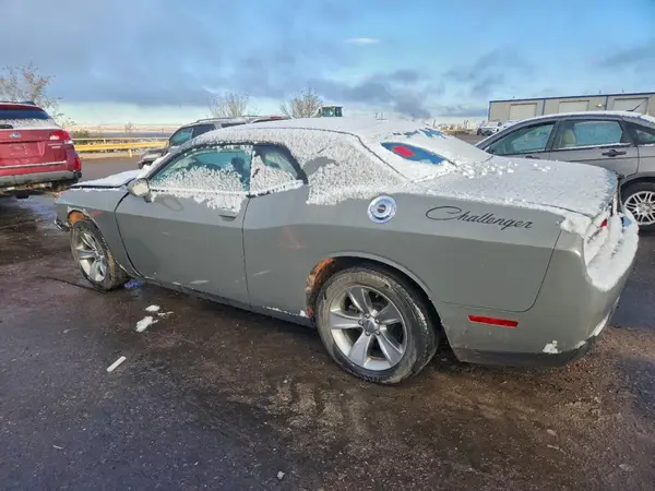 2C3CDZAG9HH578031 2017 DODGE CHALLENGER - Image 2