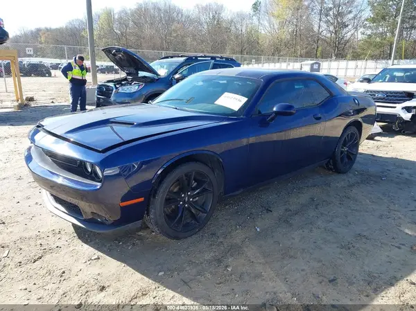 2C3CDZAG9HH592088 2017 DODGE CHALLENGER - Image 2
