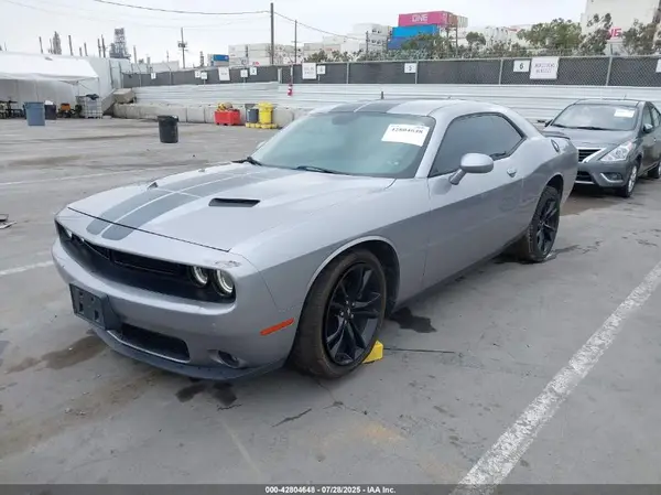 2C3CDZAG9HH599994 2017 DODGE CHALLENGER - Image 2
