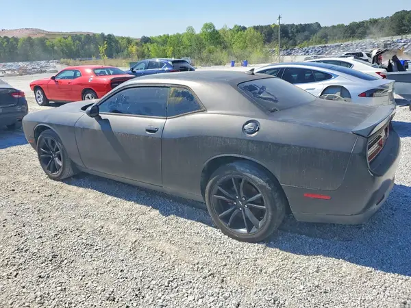 2C3CDZAG9HH600111 2017 DODGE CHALLENGER - Image 2
